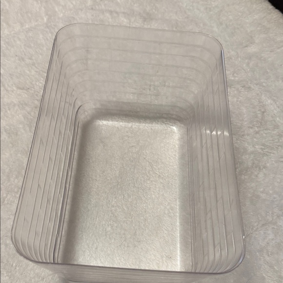 Transparent Rectangular Organizer - Picture 3 of 9